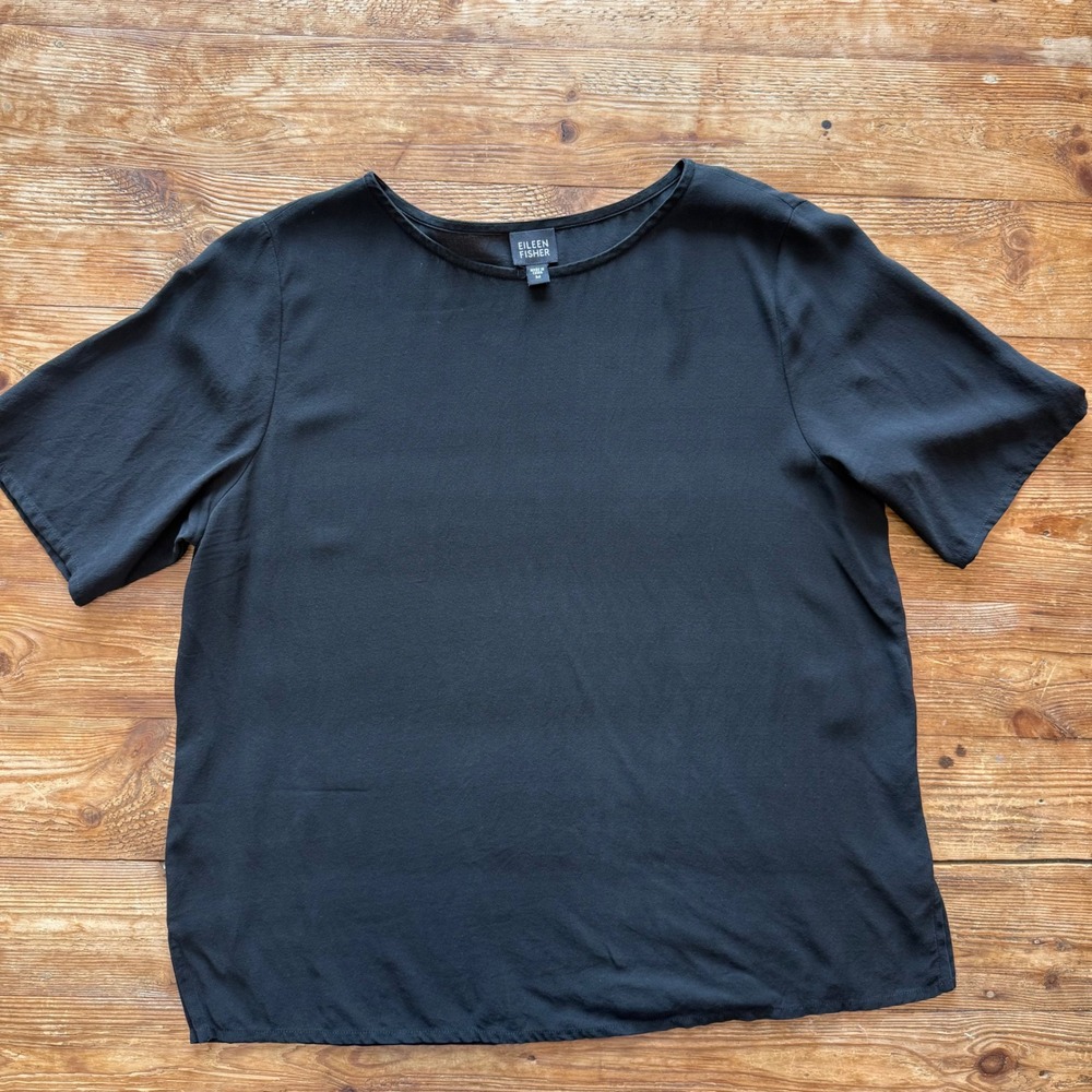 Eileen Fisher Black Silk Short Sleeve Round Neck Minimalist Career Top Med EUC - Picture 5 of 10
